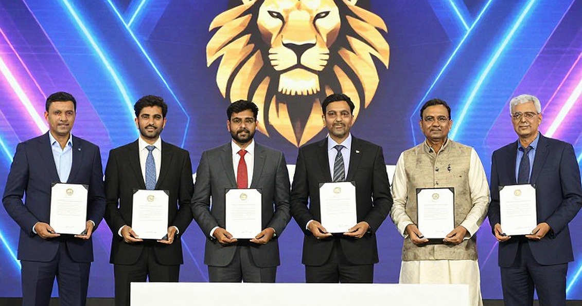 स्मिथ का नेट्स में टूटा चेहरा और कप्तान की उम्मीद: न्यूलैंड्स में असली सवाल बल्लेबाज़ी स्लॉट की कीमत का है